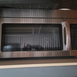 30 Inch Under The Cabinet Whirlpool Microwave