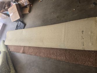 2 10 x 11 used carpet rolls