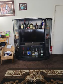 ENTERTAINMENT CENTER