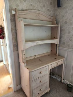 Thomasville Princess Vintage Desk