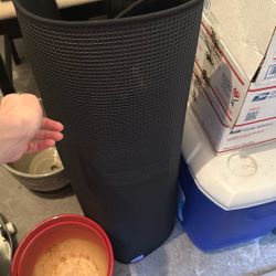 Lexus NX300 All-Weather Floor Mats + Trunk Mat (5-piece set) – Excellent Condition 