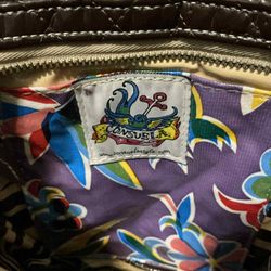 CONSUELA "LOLO DOWNTOWN" CROSSBODY BAG - Brown PATENT QUILTED W/ CHARM