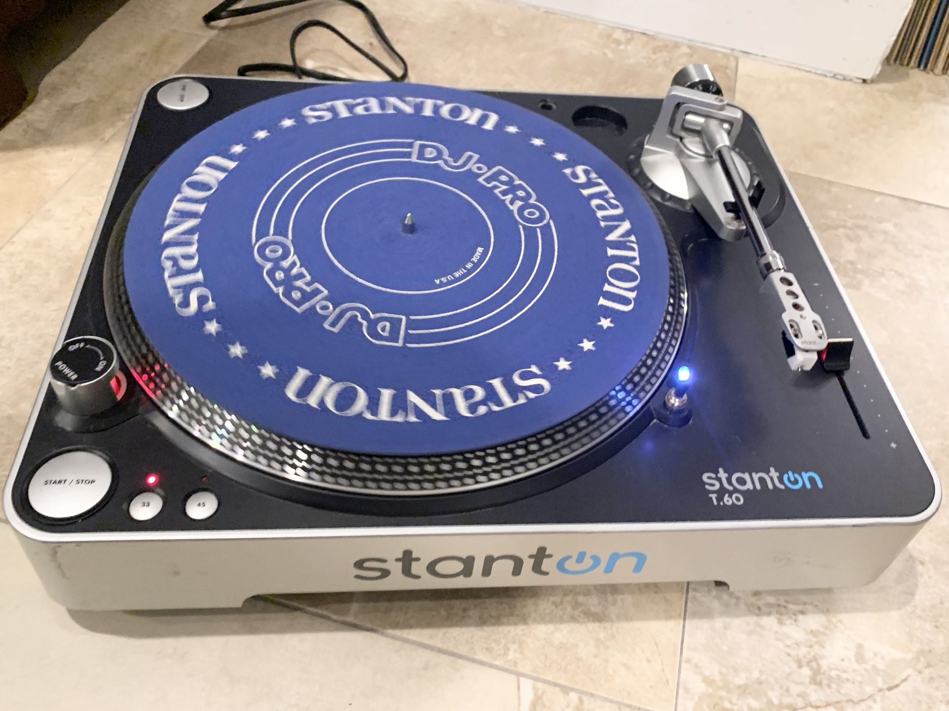 (1) Stanton T60 Direct Drive Audiophile Turntable