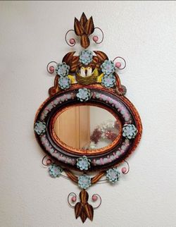 Decorative Oval Wall Mirror with Floral Frame