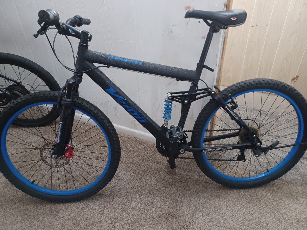 Mountain Bike w/extra Rim & Tire