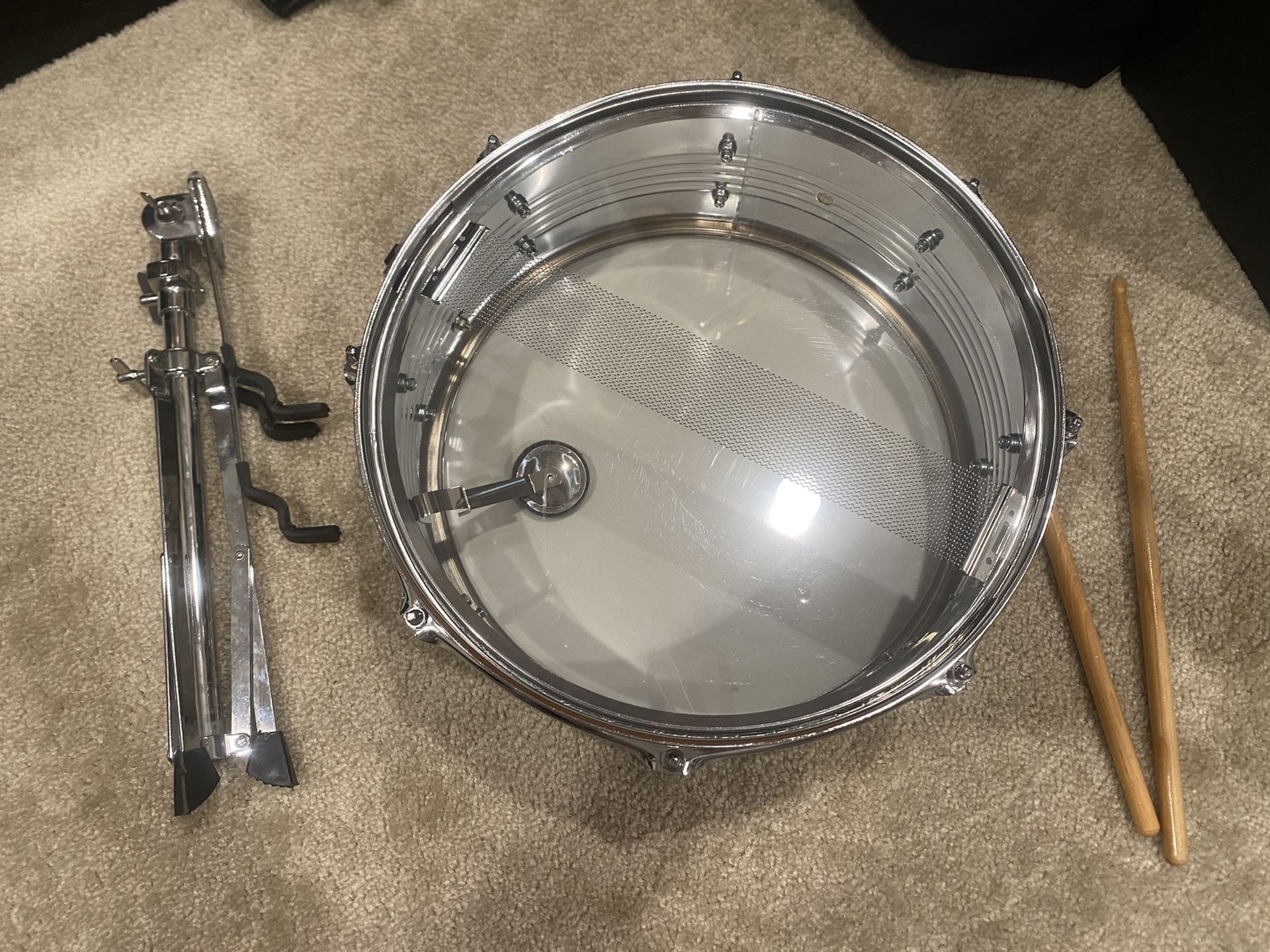 Snare Drum Set Including ST100010 Stand, Sticks, Snare Drum, Traveling Bag, Remo 10 Inch Practice Pad