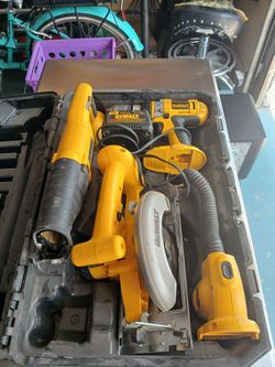 Dewalt Tool Set. Cool.