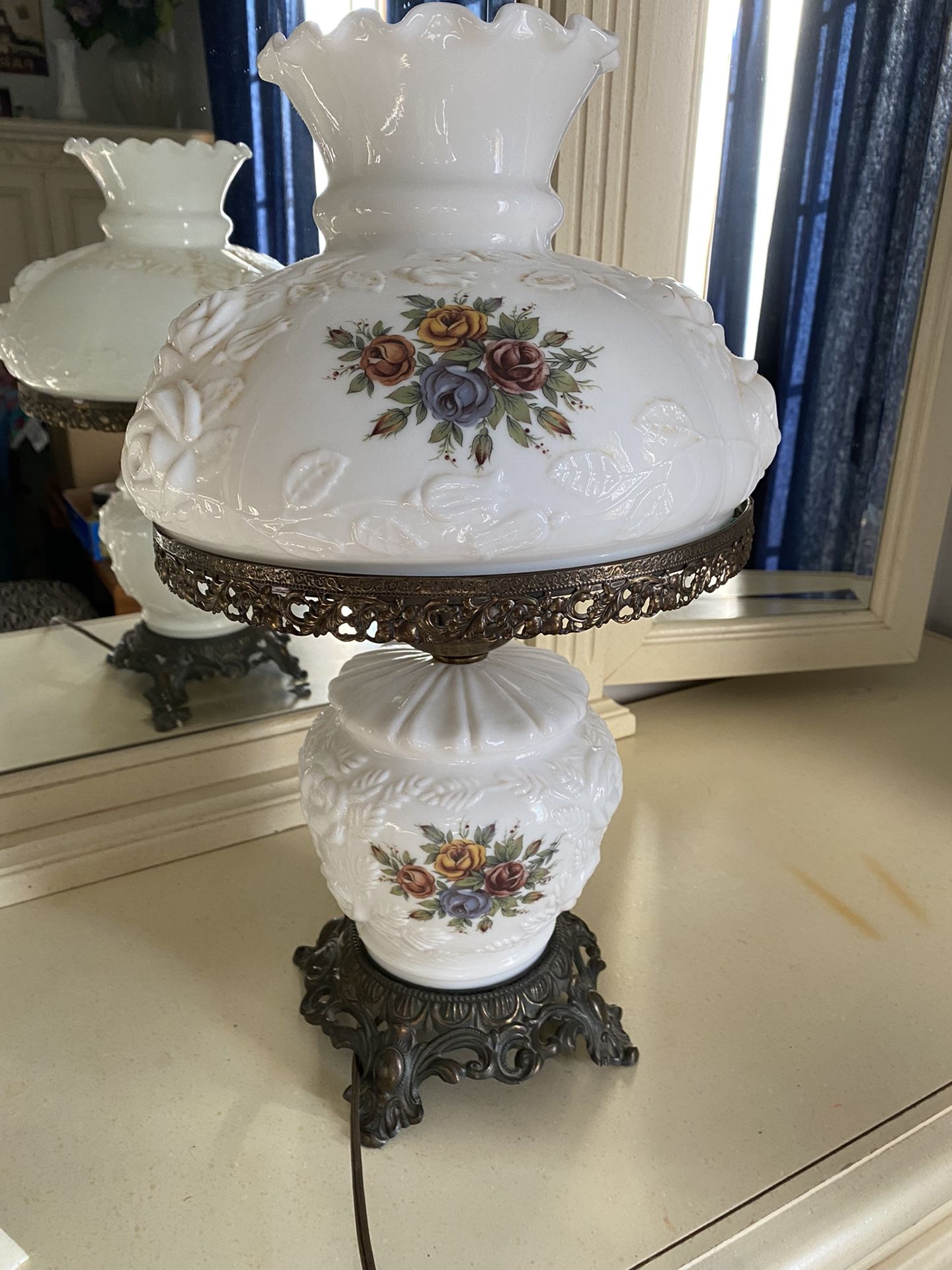 Three Way Vintage Lamp