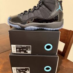 Size 4.5 & 5 - Jordan 11 Retro “Gamma Blue” (GS) 🖤💙
