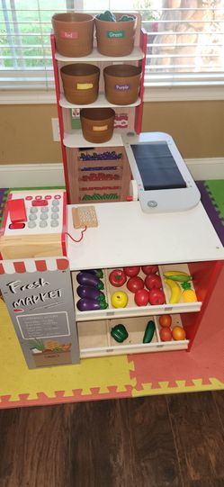 Kids grocery store play set