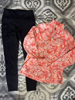 Women’s Size Small Bundle