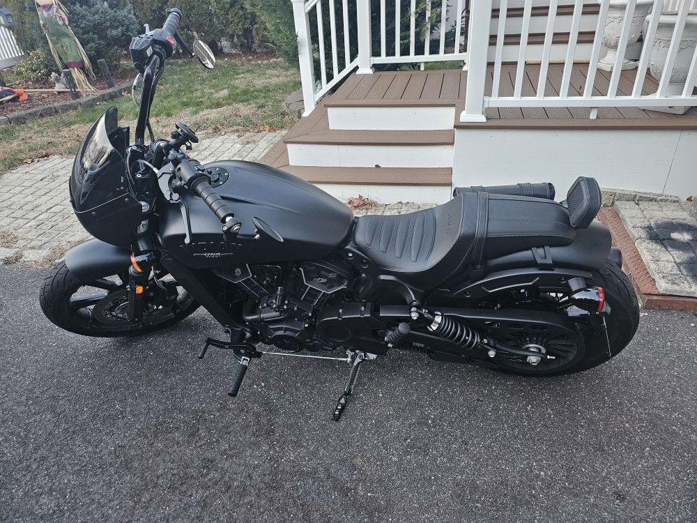 2023 Indian Scout Rogue