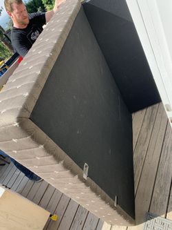 Tempur pedic queen size bed bottom (new)