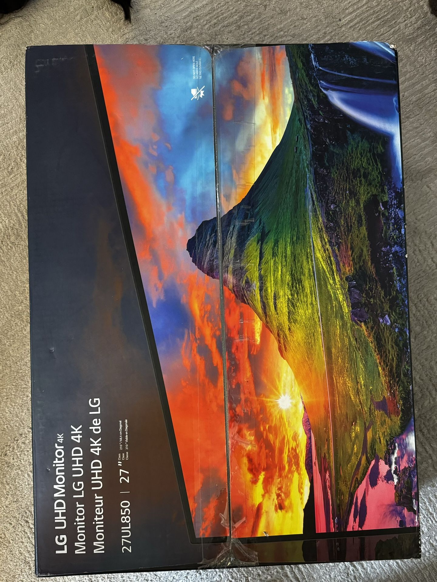 4K Monitor 27”