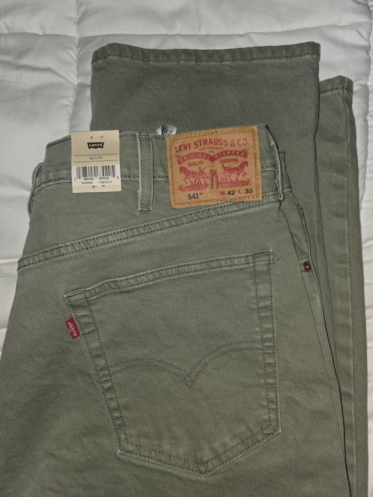 Levi's Men's Brand New Jeans 541 Green 42X30