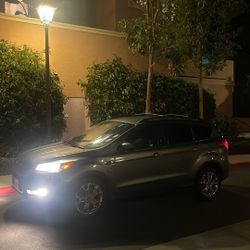 2014 Ford Escape Eco boost 4cyl