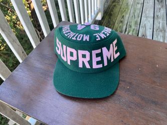 Supreme snap