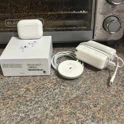 AirPod Pros (2nd Gen)