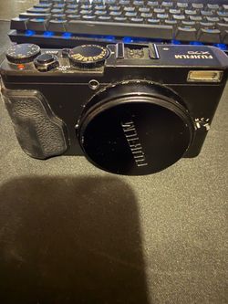 Fujifilm X70