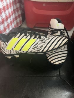 adidas Nemeziz Messi soccer shoes