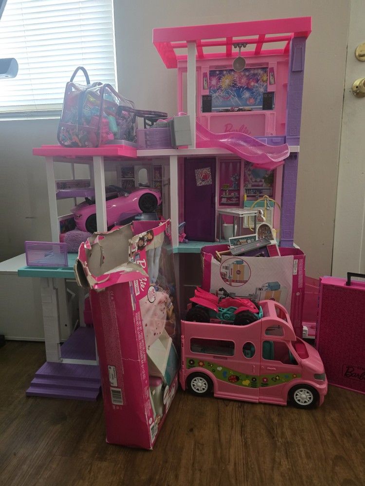 Barbie Dollhouse