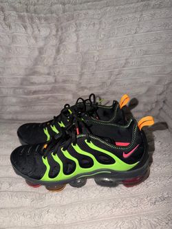 Nike Air VaporMax Plus Black Electric Men’s Size 11.5