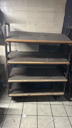 Storage shelf with wheels