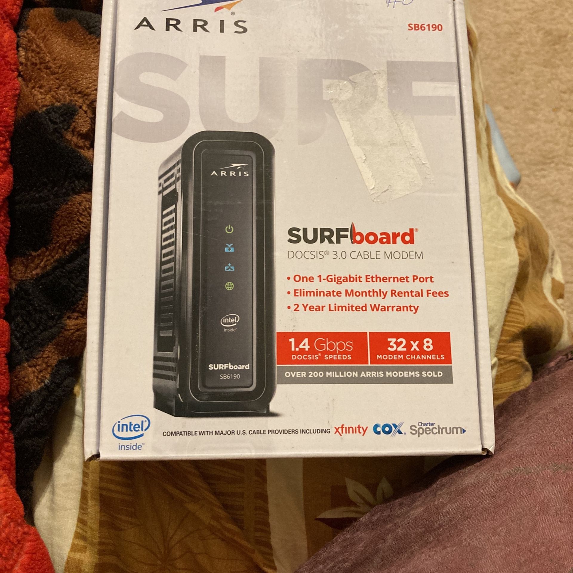 Arris Surfboard