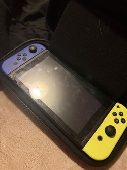 Nintendo Switch W/ Games, Charger, Docking