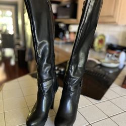 Guess high heels boots