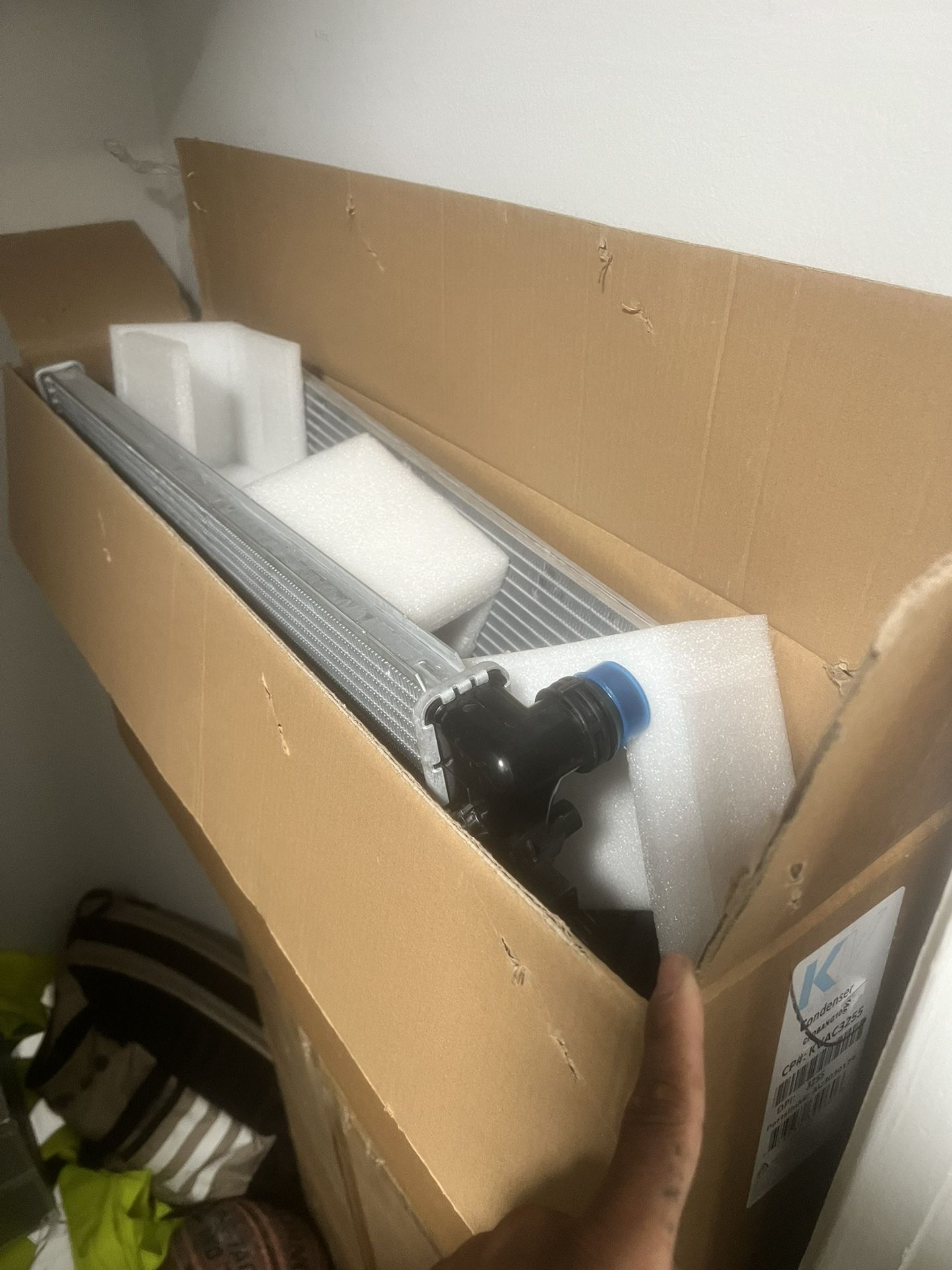 VW/Audi Radiator, Fan, Condenser *NEVER USED*