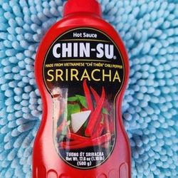 Chin-su Vietnamese Sriracha Chili Sauce 17.6oz