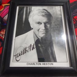 Charlton Heston Autograph Photo 