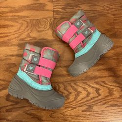 Toddler Girl Size 7 Winter Snow Boots