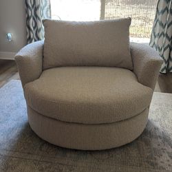 Swivel chair
