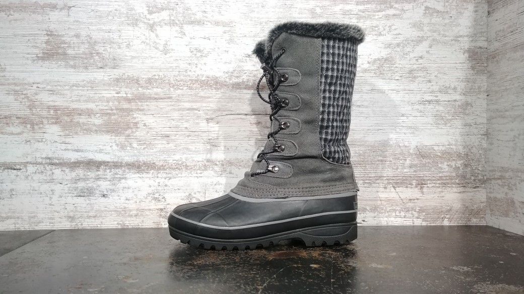 8.5 WOMENS LANDS END WINTER BOOTS