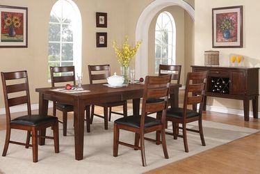 7 Piece Dining Set – Table & 6 Chairs