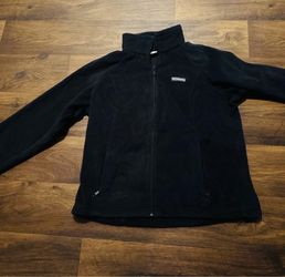 Columbia zip up fleece jacket