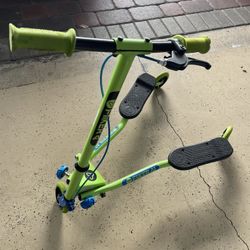 Kids Flicker Drift Scooter- Great Shape! 