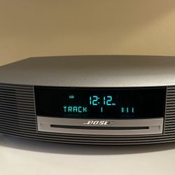 Bose Wave System And Bose Wave Connect Kit For iPod