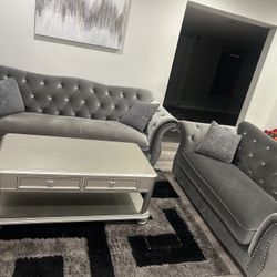 2 Sofas And Coffee Table 