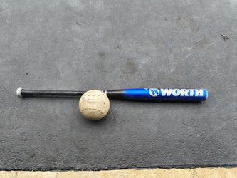 Worth softball bat with Clincher Softball
