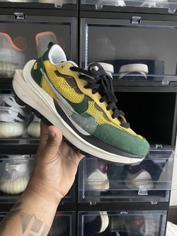 Nike Vaporwaffle Sacai “Tour Yellow”