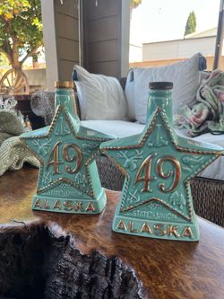 Decanter/Bottles  turquoise Alaska ceramic