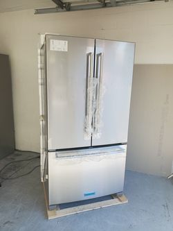 New counter depth kitchenaid fridge