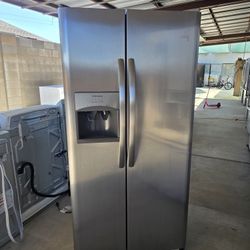 Refrigerator Stainless Steel 33x68 