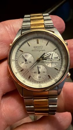 Vintage Seiko 7T32 Quartz Alarm Chronograph – Two-Tone Grey Dial & Blue Subdials