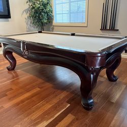 Pool Table 8ft ( Free Delivery & Set Up & New Color Felt Of Your Choice )