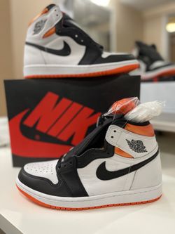 Air Jordan Retro 1 Electro Orange Brand New Mens Sizes. 
