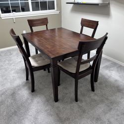 4-chair Dining Table Set